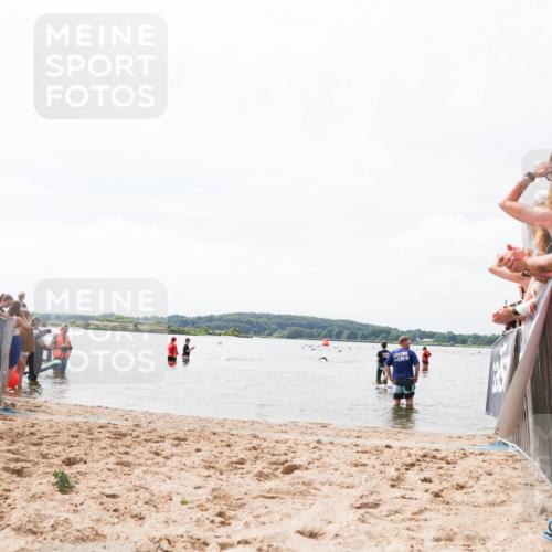 21.06.2026 - Viking Triathlon Michael Strokosch http://msf.ph/oto/9825116 21.06.2026 10:32:05 Schwimmen 278 meine-sportfotos.de