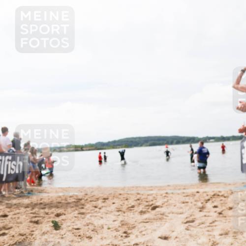 21.06.2026 - Viking Triathlon Michael Strokosch http://msf.ph/oto/9825121 21.06.2026 10:32:12 Schwimmen 145 meine-sportfotos.de
