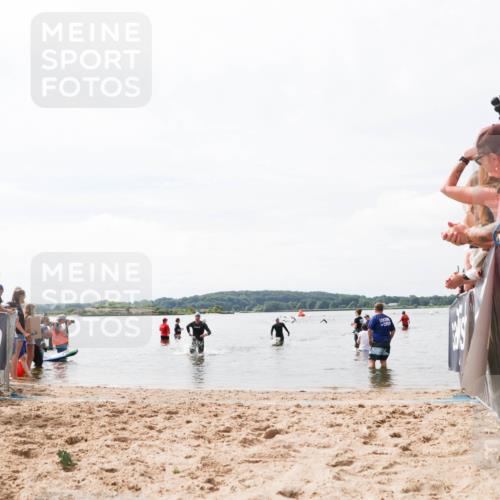 21.06.2026 - Viking Triathlon Michael Strokosch http://msf.ph/oto/9825134 21.06.2026 10:32:16 Schwimmen 145 meine-sportfotos.de