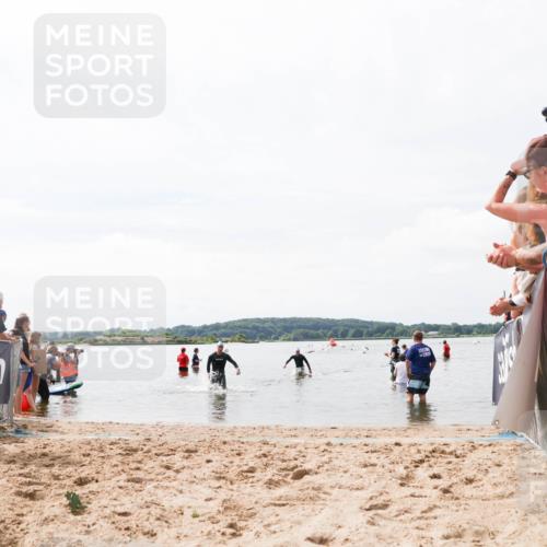 21.06.2026 - Viking Triathlon Michael Strokosch http://msf.ph/oto/9825136 21.06.2026 10:32:17 Schwimmen 145 meine-sportfotos.de