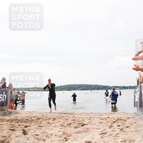 21.06.2026 - Viking Triathlon Michael Strokosch http://msf.ph/oto/9825147 21.06.2026 10:32:21 Schwimmen 13, 145 meine-sportfotos.de