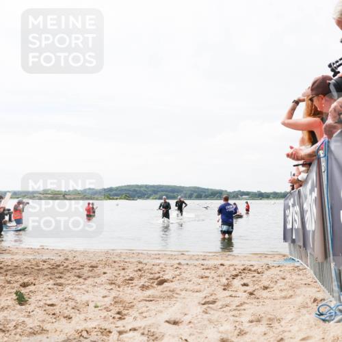 21.06.2026 - Viking Triathlon Michael Strokosch http://msf.ph/oto/9825180 21.06.2026 10:32:41 Schwimmen 447, 500 meine-sportfotos.de