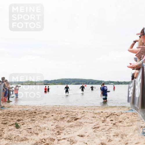 21.06.2026 - Viking Triathlon Michael Strokosch http://msf.ph/oto/9825211 21.06.2026 10:32:51 Schwimmen 126, 447, 500 meine-sportfotos.de