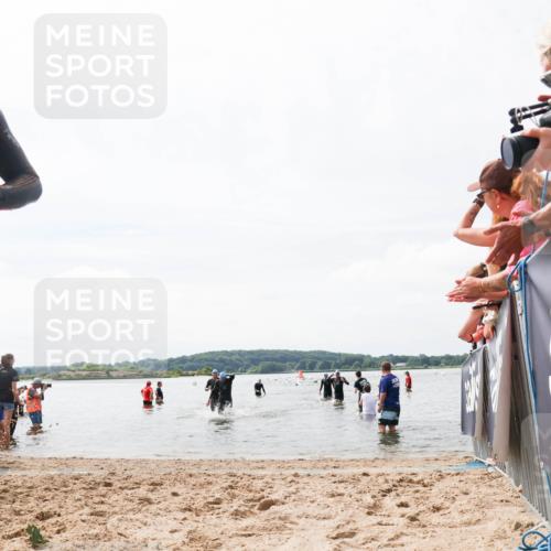 21.06.2026 - Viking Triathlon Michael Strokosch http://msf.ph/oto/9825247 21.06.2026 10:33:03 Schwimmen 114, 126, 269, 644 meine-sportfotos.de