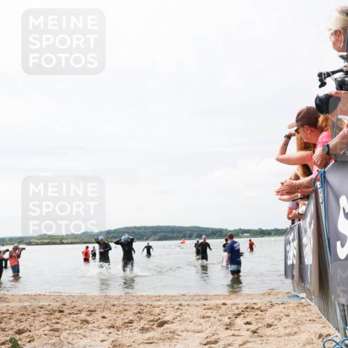 21.06.2026 - Viking Triathlon Michael Strokosch http://msf.ph/oto/9825256 21.06.2026 10:33:06 Schwimmen 114, 269, 383, 644 meine-sportfotos.de