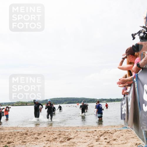 21.06.2026 - Viking Triathlon Michael Strokosch http://msf.ph/oto/9825260 21.06.2026 10:33:08 Schwimmen 114, 269, 383 meine-sportfotos.de