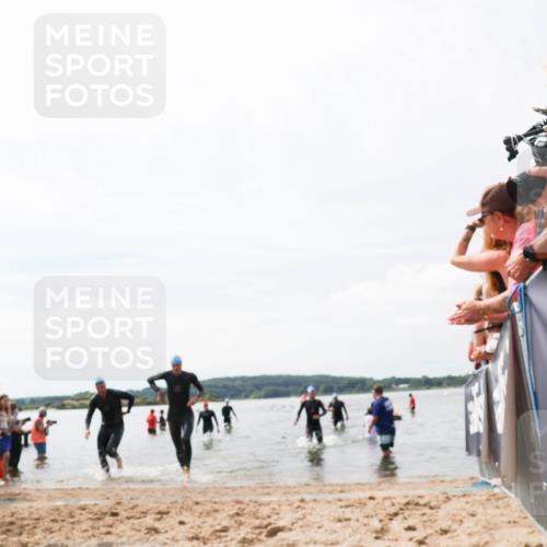 21.06.2026 - Viking Triathlon Michael Strokosch http://msf.ph/oto/9825264 21.06.2026 10:33:09 Schwimmen 114, 269, 383 meine-sportfotos.de