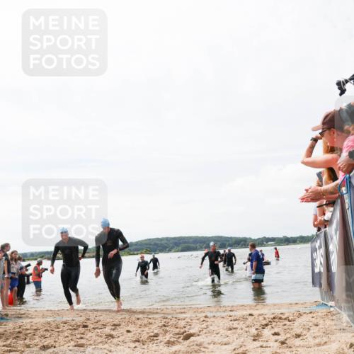 21.06.2026 - Viking Triathlon Michael Strokosch http://msf.ph/oto/9825266 21.06.2026 10:33:10 Schwimmen 114, 269, 383, 625 meine-sportfotos.de