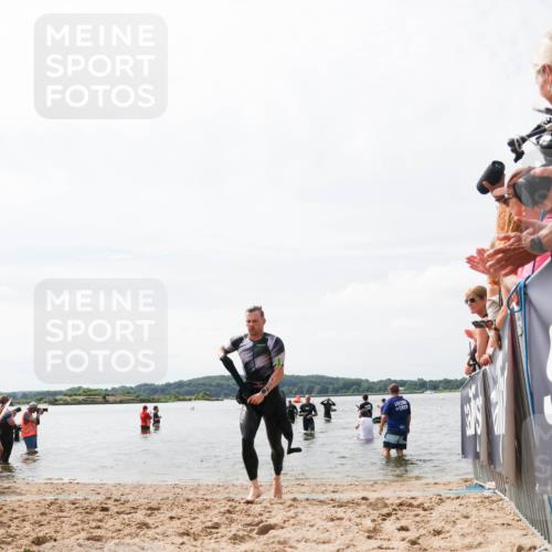 21.06.2026 - Viking Triathlon Michael Strokosch http://msf.ph/oto/9825316 21.06.2026 10:33:26 Schwimmen 109, 238, 579 meine-sportfotos.de