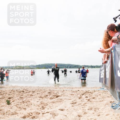 21.06.2026 - Viking Triathlon Michael Strokosch http://msf.ph/oto/9825342 21.06.2026 10:33:35 Schwimmen 446 meine-sportfotos.de