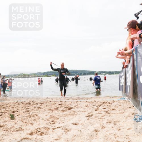 21.06.2026 - Viking Triathlon Michael Strokosch http://msf.ph/oto/9825346 21.06.2026 10:33:36 Schwimmen 446 meine-sportfotos.de