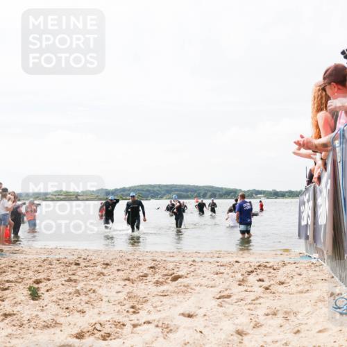 21.06.2026 - Viking Triathlon Michael Strokosch http://msf.ph/oto/9825364 21.06.2026 10:33:42 Schwimmen 62, 180, 392, 446, 537 meine-sportfotos.de