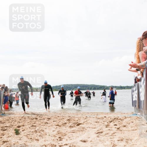 21.06.2026 - Viking Triathlon Michael Strokosch http://msf.ph/oto/9825375 21.06.2026 10:33:46 Schwimmen 62, 180, 392, 537 meine-sportfotos.de
