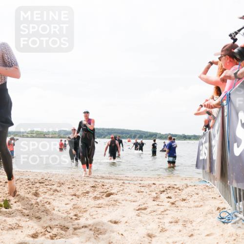 21.06.2026 - Viking Triathlon Michael Strokosch http://msf.ph/oto/9825440 21.06.2026 10:34:08 Schwimmen 102, 154, 221, 343, 432, 660, 664 meine-sportfotos.de
