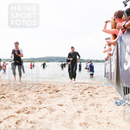 21.06.2026 - Viking Triathlon Michael Strokosch http://msf.ph/oto/9825507 21.06.2026 10:34:30 Schwimmen 30, 90, 170, 576 meine-sportfotos.de