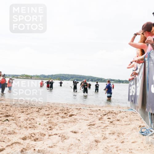 21.06.2026 - Viking Triathlon Michael Strokosch http://msf.ph/oto/9825526 21.06.2026 10:34:36 Schwimmen 30, 90, 170, 391, 653 meine-sportfotos.de