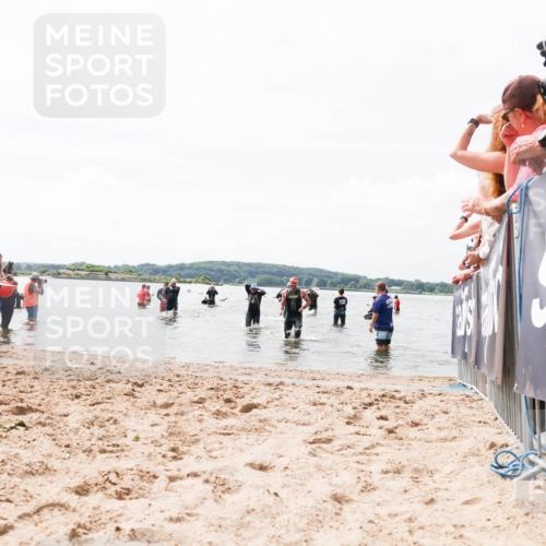 21.06.2026 - Viking Triathlon Michael Strokosch http://msf.ph/oto/9825529 21.06.2026 10:34:37 Schwimmen 30, 391, 653 meine-sportfotos.de