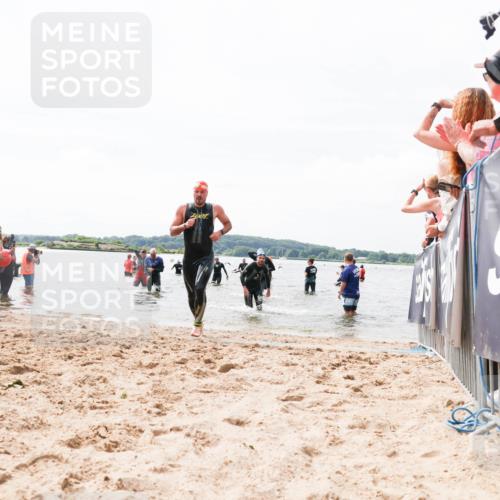21.06.2026 - Viking Triathlon Michael Strokosch http://msf.ph/oto/9825541 21.06.2026 10:34:41 Schwimmen 51, 82, 391, 440, 653 meine-sportfotos.de