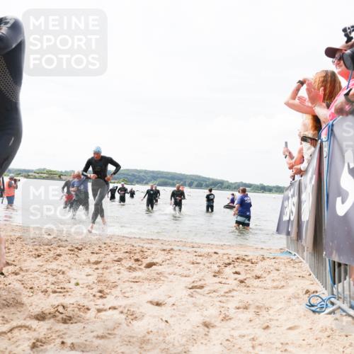 21.06.2026 - Viking Triathlon Michael Strokosch http://msf.ph/oto/9825555 21.06.2026 10:34:46 Schwimmen 51, 82, 118, 255, 391, 440, 653 meine-sportfotos.de