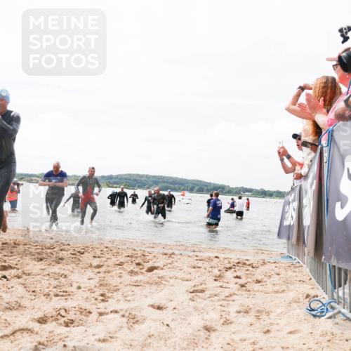 21.06.2026 - Viking Triathlon Michael Strokosch http://msf.ph/oto/9825560 21.06.2026 10:34:48 Schwimmen 51, 82, 118, 255, 386, 391, 440 meine-sportfotos.de