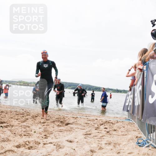 21.06.2026 - Viking Triathlon Michael Strokosch http://msf.ph/oto/9825591 21.06.2026 10:34:58 Schwimmen 26, 118, 161, 199, 255, 267, 386, 536 meine-sportfotos.de