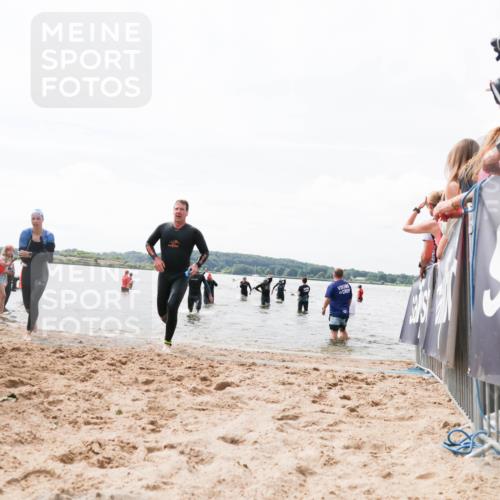 21.06.2026 - Viking Triathlon Michael Strokosch http://msf.ph/oto/9825599 21.06.2026 10:35:01 Schwimmen 26, 161, 199, 267, 386, 536 meine-sportfotos.de