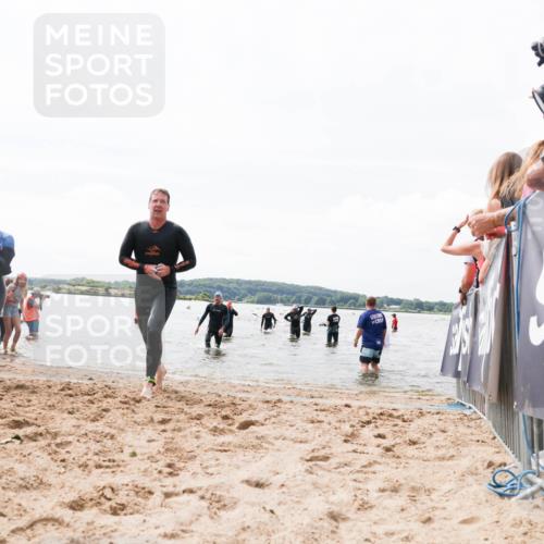 21.06.2026 - Viking Triathlon Michael Strokosch http://msf.ph/oto/9825601 21.06.2026 10:35:01 Schwimmen 26, 161, 199, 267, 386, 536 meine-sportfotos.de
