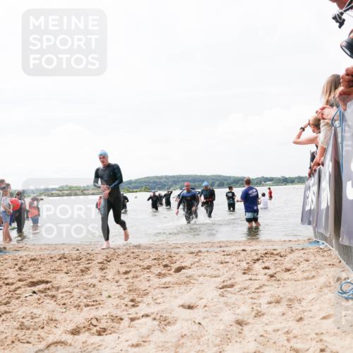 21.06.2026 - Viking Triathlon Michael Strokosch http://msf.ph/oto/9825657 21.06.2026 10:35:20 Schwimmen 18, 73, 100, 372, 490, 568, 623 meine-sportfotos.de