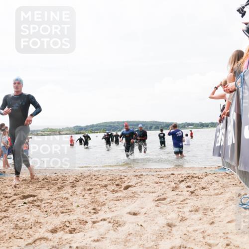 21.06.2026 - Viking Triathlon Michael Strokosch http://msf.ph/oto/9825660 21.06.2026 10:35:21 Schwimmen 73, 100, 490, 568, 623 meine-sportfotos.de