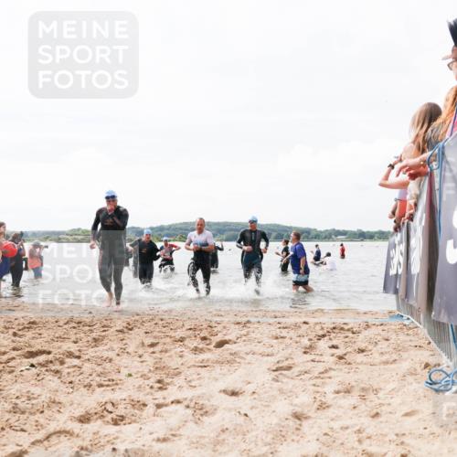 21.06.2026 - Viking Triathlon Michael Strokosch http://msf.ph/oto/9825690 21.06.2026 10:35:31 Schwimmen 49, 73, 136, 194, 242, 311, 332, 380, 430, 490, 501, 551 meine-sportfotos.de