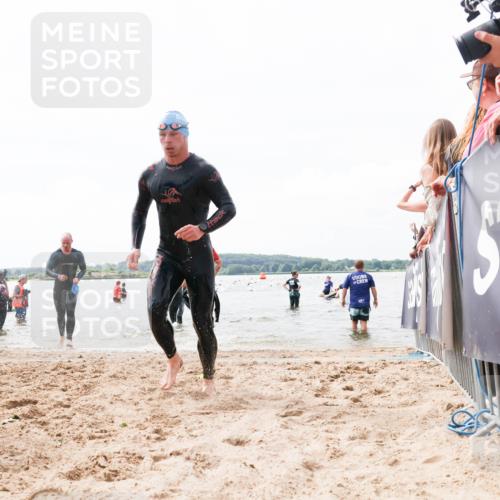 21.06.2026 - Viking Triathlon Michael Strokosch http://msf.ph/oto/9825711 21.06.2026 10:35:38 Schwimmen 49, 136, 226, 242, 311, 332, 380, 430, 501, 551 meine-sportfotos.de