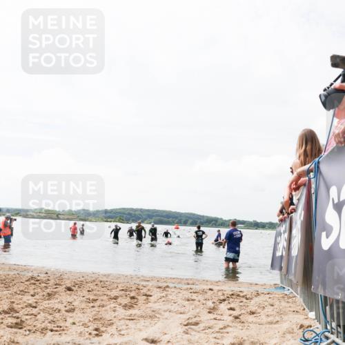 21.06.2026 - Viking Triathlon Michael Strokosch http://msf.ph/oto/9825747 21.06.2026 10:35:53 Schwimmen 137, 651 meine-sportfotos.de