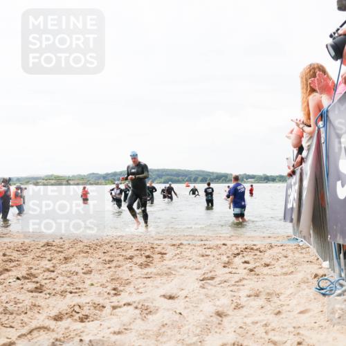 21.06.2026 - Viking Triathlon Michael Strokosch http://msf.ph/oto/9825817 21.06.2026 10:36:16 Schwimmen 200, 323, 360, 530, 556, 560, 656 meine-sportfotos.de