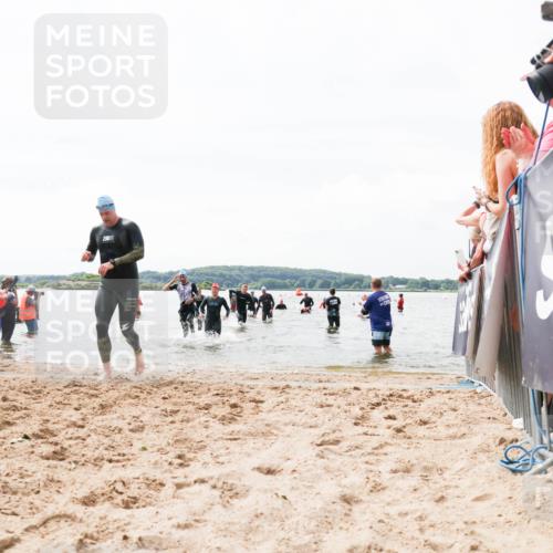 21.06.2026 - Viking Triathlon Michael Strokosch http://msf.ph/oto/9825822 21.06.2026 10:36:18 Schwimmen 200, 205, 323, 530, 556, 560, 656 meine-sportfotos.de