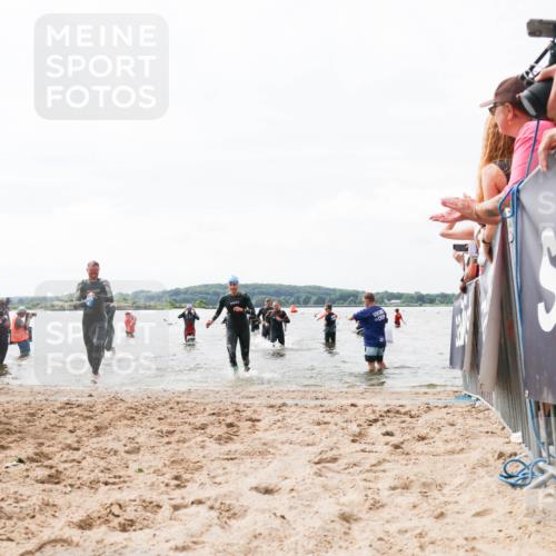 21.06.2026 - Viking Triathlon Michael Strokosch http://msf.ph/oto/9825854 21.06.2026 10:36:28 Schwimmen 16, 43, 113, 205, 475, 543, 556, 604 meine-sportfotos.de
