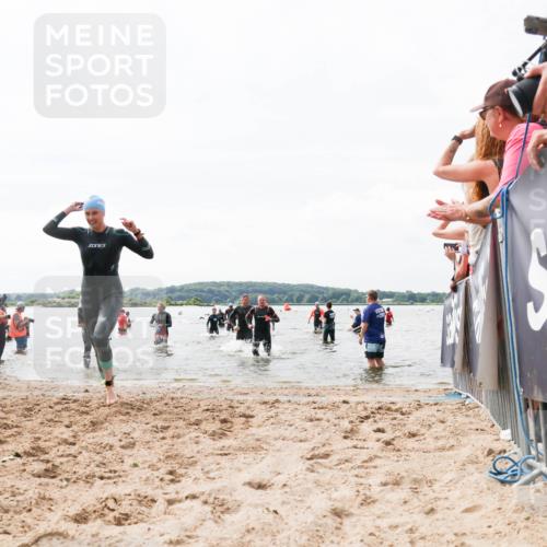 21.06.2026 - Viking Triathlon Michael Strokosch http://msf.ph/oto/9825861 21.06.2026 10:36:31 Schwimmen 16, 43, 113, 205, 475, 543, 604, 612 meine-sportfotos.de