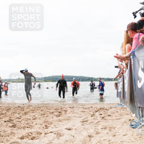 21.06.2026 - Viking Triathlon Michael Strokosch http://msf.ph/oto/9825898 21.06.2026 10:36:43 Schwimmen 219, 404, 526, 543, 612, 648 meine-sportfotos.de
