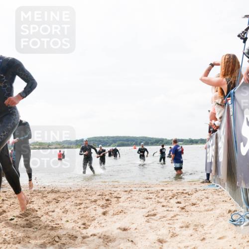 21.06.2026 - Viking Triathlon Michael Strokosch http://msf.ph/oto/9825974 21.06.2026 10:37:08 Schwimmen 84, 142, 186, 325, 395, 407, 553 meine-sportfotos.de