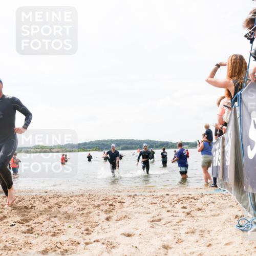 21.06.2026 - Viking Triathlon Michael Strokosch http://msf.ph/oto/9825984 21.06.2026 10:37:12 Schwimmen 84, 142, 186, 407, 553 meine-sportfotos.de