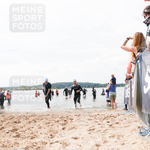 21.06.2026 - Viking Triathlon Michael Strokosch http://msf.ph/oto/9825992 21.06.2026 10:37:14 Schwimmen 84, 142, 455, 553 meine-sportfotos.de