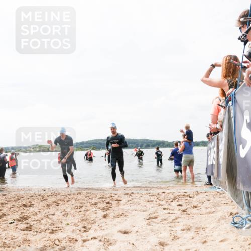 21.06.2026 - Viking Triathlon Michael Strokosch http://msf.ph/oto/9825994 21.06.2026 10:37:15 Schwimmen 84, 142, 455, 553 meine-sportfotos.de
