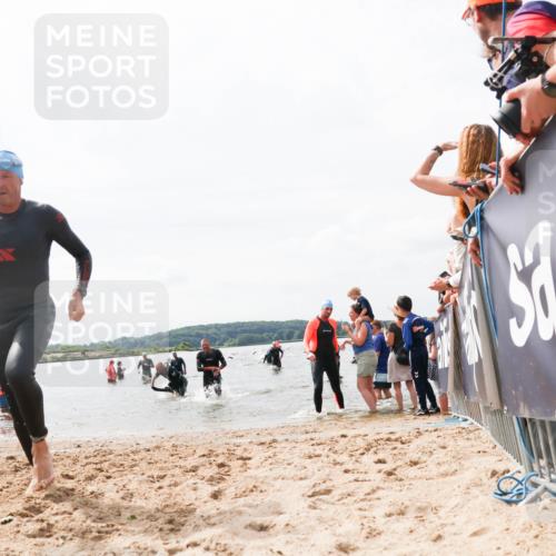 21.06.2026 - Viking Triathlon Michael Strokosch http://msf.ph/oto/9826040 21.06.2026 10:37:30 Schwimmen 64, 89, 111, 370, 450 meine-sportfotos.de