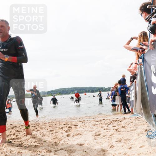 21.06.2026 - Viking Triathlon Michael Strokosch http://msf.ph/oto/9826058 21.06.2026 10:37:36 Schwimmen 111, 239, 370, 450, 545 meine-sportfotos.de