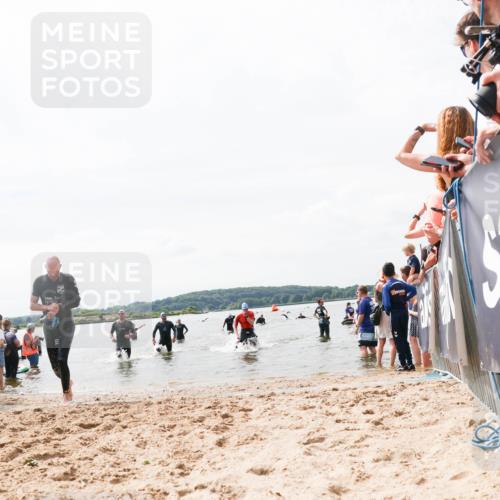 21.06.2026 - Viking Triathlon Michael Strokosch http://msf.ph/oto/9826063 21.06.2026 10:37:38 Schwimmen 111, 239, 370, 450, 513, 545 meine-sportfotos.de