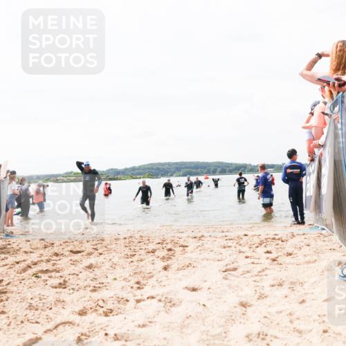 21.06.2026 - Viking Triathlon Michael Strokosch http://msf.ph/oto/9826082 21.06.2026 10:37:45 Schwimmen 197, 239, 243, 467, 513, 545 meine-sportfotos.de