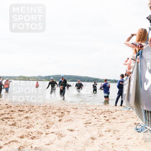 21.06.2026 - Viking Triathlon Michael Strokosch http://msf.ph/oto/9826103 21.06.2026 10:37:52 Schwimmen 197, 243, 467, 513, 633 meine-sportfotos.de