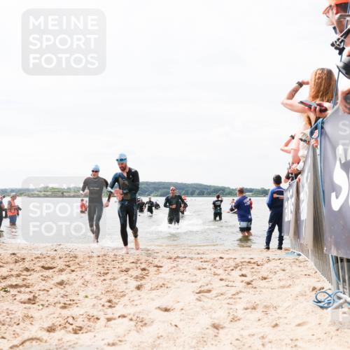 21.06.2026 - Viking Triathlon Michael Strokosch http://msf.ph/oto/9826108 21.06.2026 10:37:54 Schwimmen 197, 243, 467, 633 meine-sportfotos.de