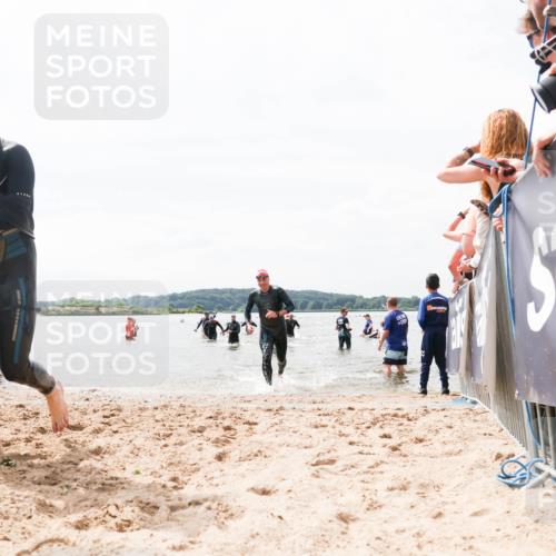 21.06.2026 - Viking Triathlon Michael Strokosch http://msf.ph/oto/9826114 21.06.2026 10:37:56 Schwimmen 171, 197, 243, 285, 449, 467, 633 meine-sportfotos.de