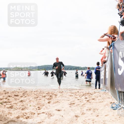 21.06.2026 - Viking Triathlon Michael Strokosch http://msf.ph/oto/9826115 21.06.2026 10:37:56 Schwimmen 171, 197, 243, 285, 449, 467, 633 meine-sportfotos.de