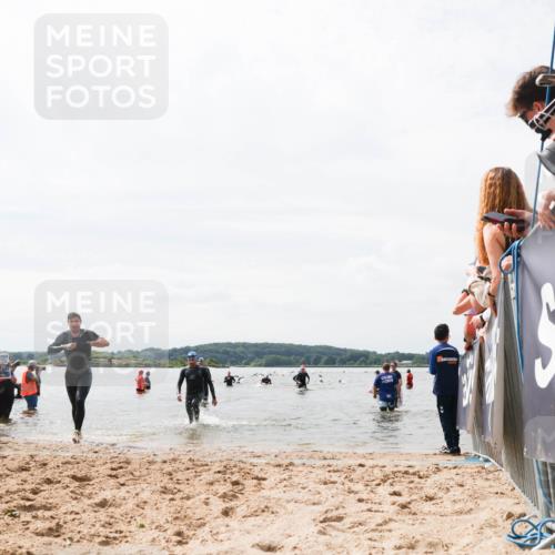 21.06.2026 - Viking Triathlon Michael Strokosch http://msf.ph/oto/9826163 21.06.2026 10:38:12 Schwimmen 80, 99, 241, 315 meine-sportfotos.de